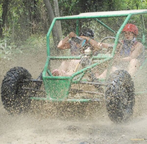 Excursión en Buggy, precio por Pareja